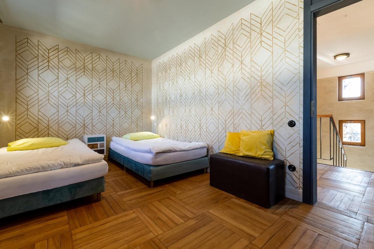 Patek Premium Apartments - Airport Lawica & Mtp & Car Races & International Trade Fairs Skórzewo Exterior foto